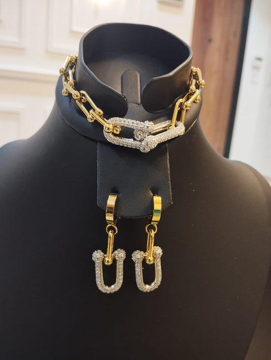 Bijoux TIFFANY -bracelet Chaîne Doré ET  Boucles U Pavé