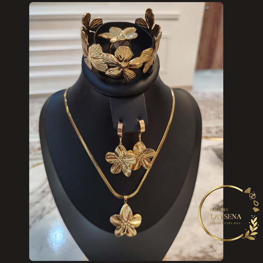ENSEMBLE Motifs Floraux :Collier + Bracelet + Boucles d’Oreilles + Bague