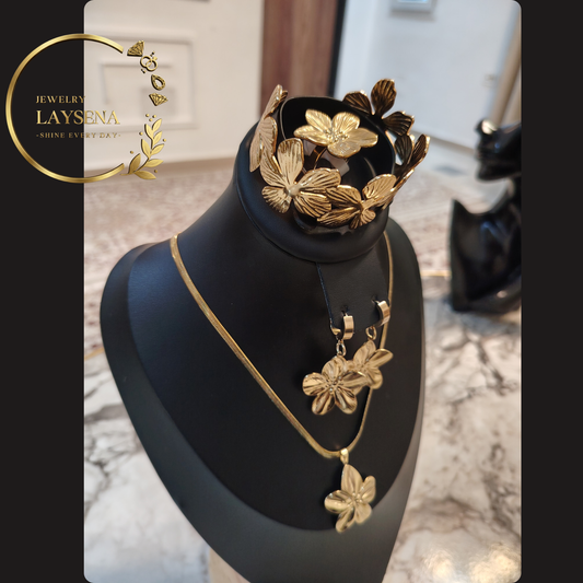 ENSEMBLE Motifs Floraux :Collier + Bracelet + Boucles d’Oreilles + Bague