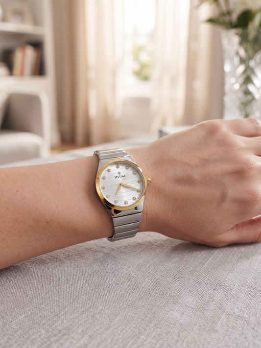 Montre Élégante Dorée Festina – Cadran Solaire & Zirconiums