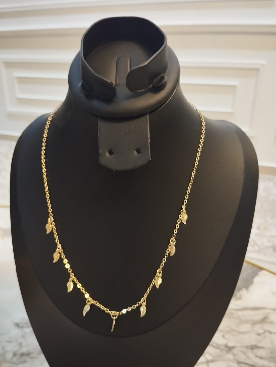 COLLIER FILLETTE LAYSENA JEWELRY – ÉLÉGANCE DÉLICATE