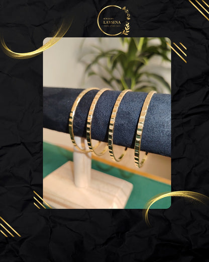 Bracelets Joncs Dorés – Pack de 4 Pièces