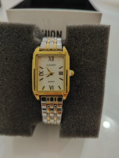 Montre Classique Rectangulaire Bicolore – Casio LTP-V007SG-9E