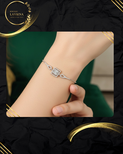 Bracelet Carré Pavé – Pendentif Infinity Scintillant