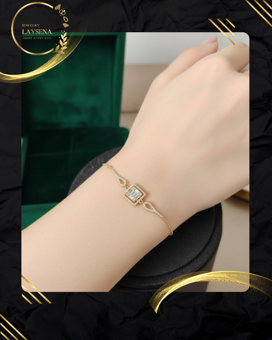 Bracelet Carré Pavé – Pendentif Infinity Scintillant
