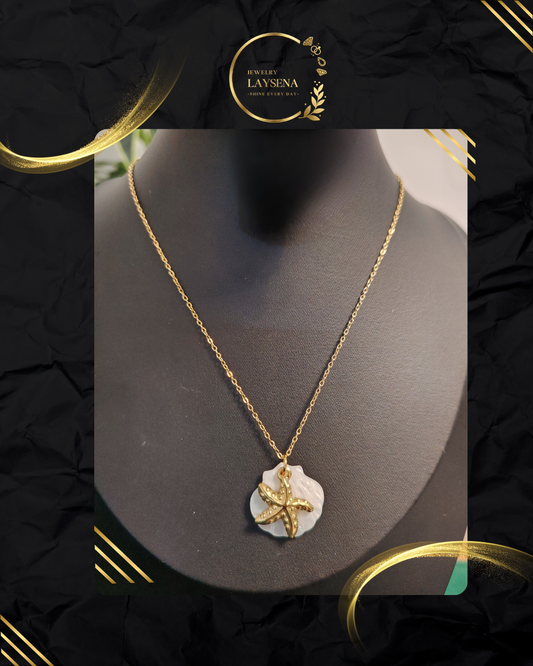 Collier Coquille Nacre – Étoile de Mer Pavée Zircons Dorée