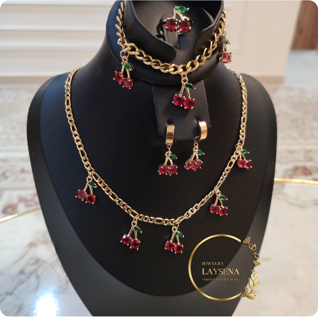 Ensemble Cirys | Collier, Bracelet, Boucles d’Oreilles et Bague en Acier Inoxydable