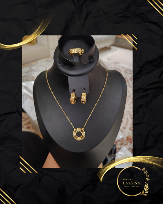 Parure 3 Pièces Style Van Cleef – Cercle Pavé Zircons, Créoles & Bague Dorées