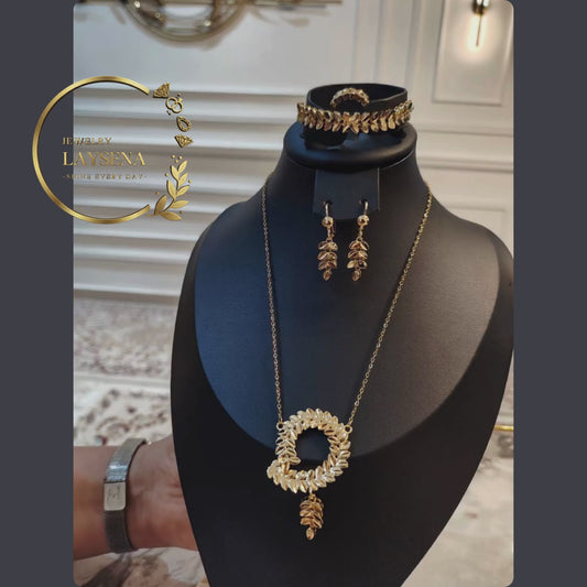 Ensemble Bijoux :Collier, Bracelet, Boucles d’Oreilles et Bague - SBOULA